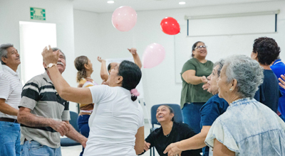 Música poesía y teatro, en “Aulas culturales para mayores, Tecomán”