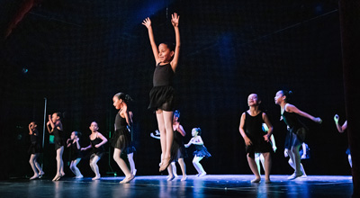 Concluyen talleres de inducción artística del IUBA con muestra “Raíces en Movimiento”