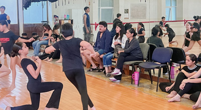 Conocen integrantes del Ballet Infantil de la UdeC  la Danza del Venado desde la creación en movimiento 
