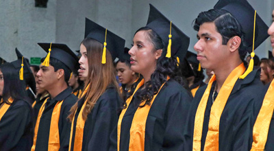 Entrega 74 nuevos bachilleres el Bachillerato  35, uno de los más jóvenes de la UdeC