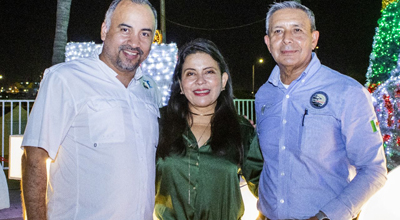 La UdeC participa en el Encendido del Árbol 2025 de ASIPONA Manzanillo