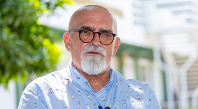 Profesor de la Universidad de Granada realiza estancia académica en la UdeC