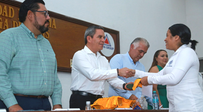 Grupo CIMA impulsa a estudiantes  de la UdeC con más de 50 becas