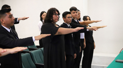 Realizan acto de titulación del programa Técnico Analista Programador, en el Bachillerato 14