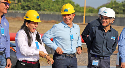 Rector de la UdeC visita la terminal KMS de Gas Natural Licuado en Manzanillo