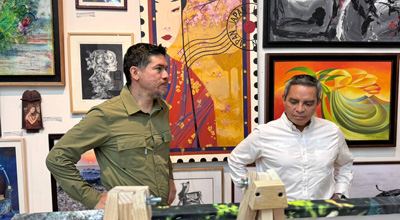 Subastan arte para la  construcción de un Polifórum