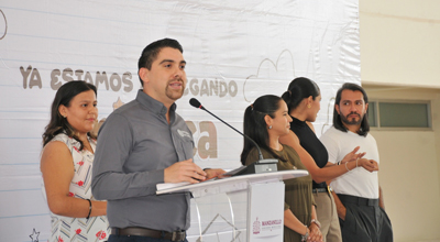 Unibecas beneficia a 348 manzanillenses que estudian en los campus de Colima, Coquimatlán y Villa de Álvarez